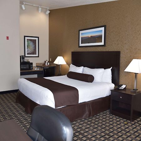 Best Western Plus Las Vegas West Exterior photo