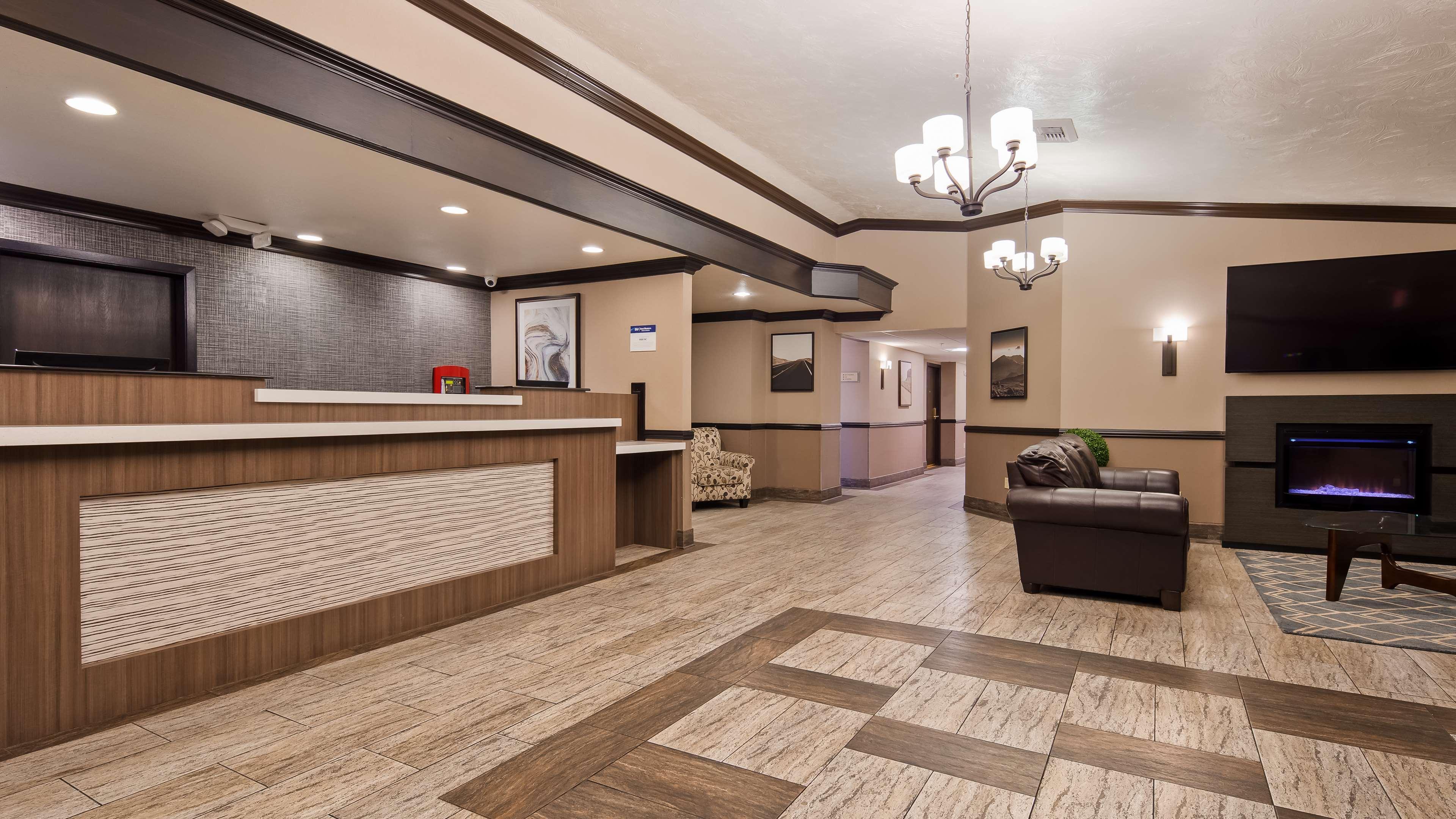 Best Western Plus Las Vegas West Exterior photo