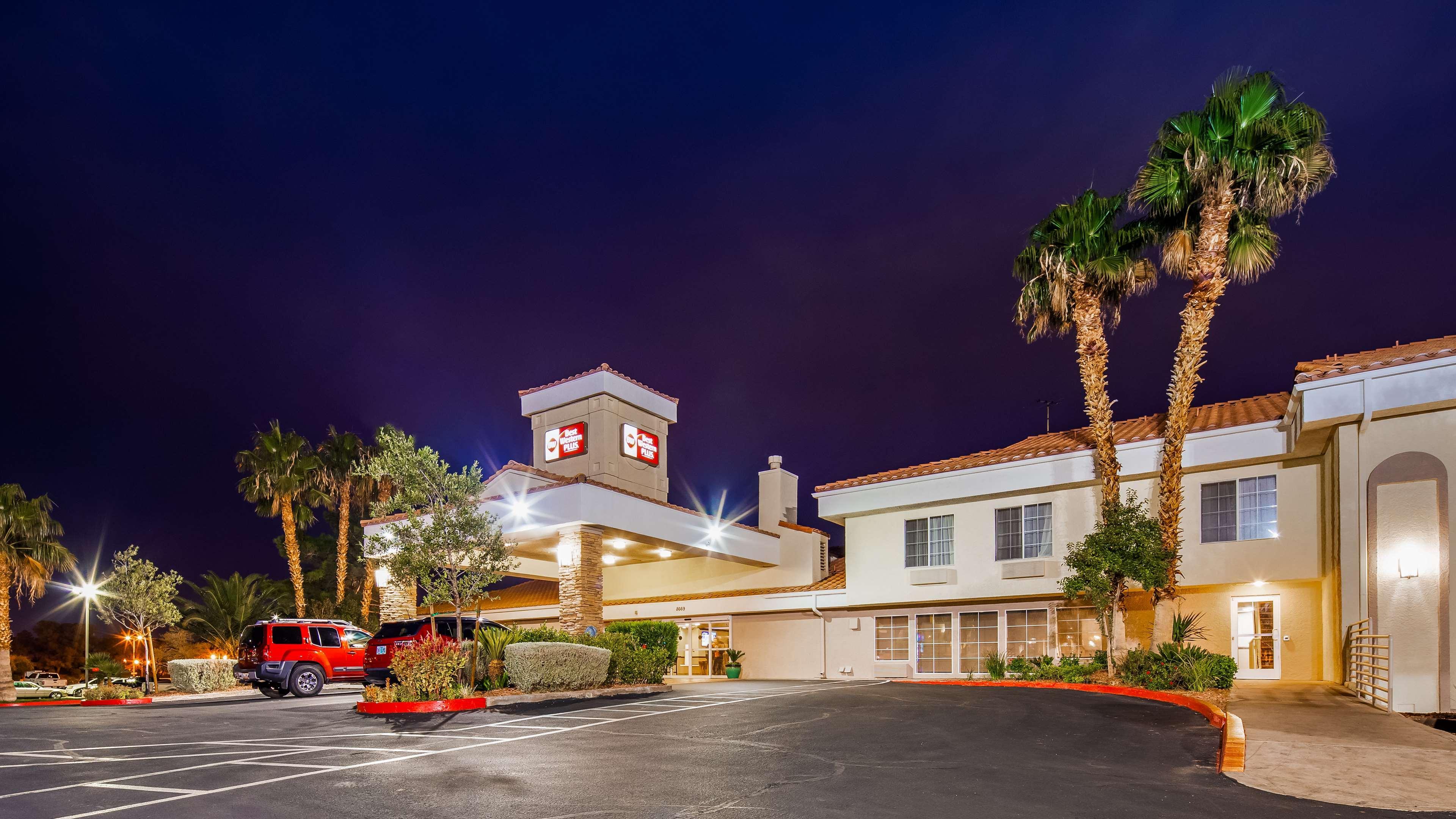 Best Western Plus Las Vegas West Exterior photo